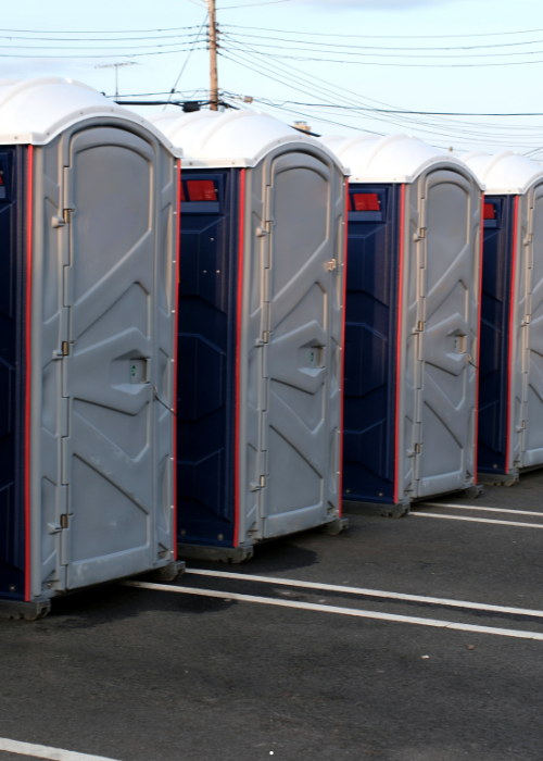 imgi_5_standard-portable-restroom-r13zwjw8m19e6zfg1j4gnig0cdoavivvrvexc3ctaw